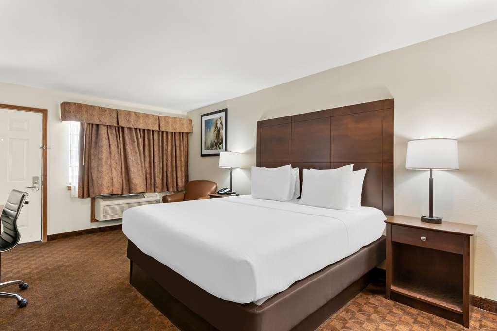 Best Western George West Executive Inn Chambre photo