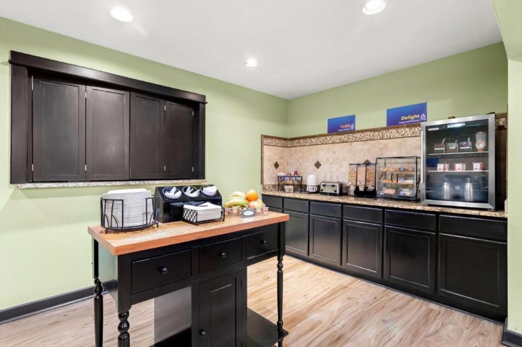 Best Western George West Executive Inn Extérieur photo