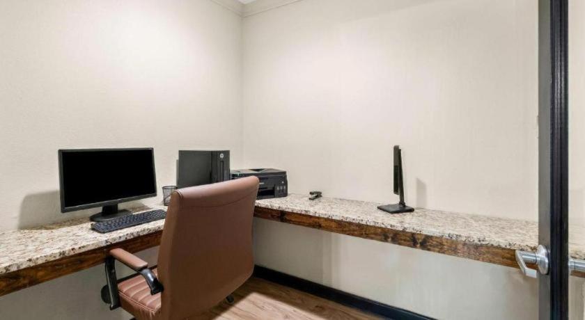 Best Western George West Executive Inn Extérieur photo